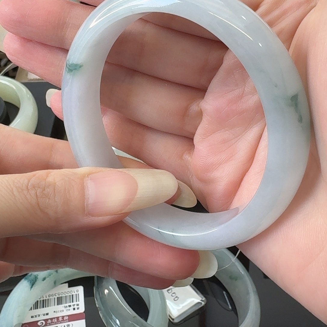 翡翠手镯未镶嵌天然翡翠饰品带证书
