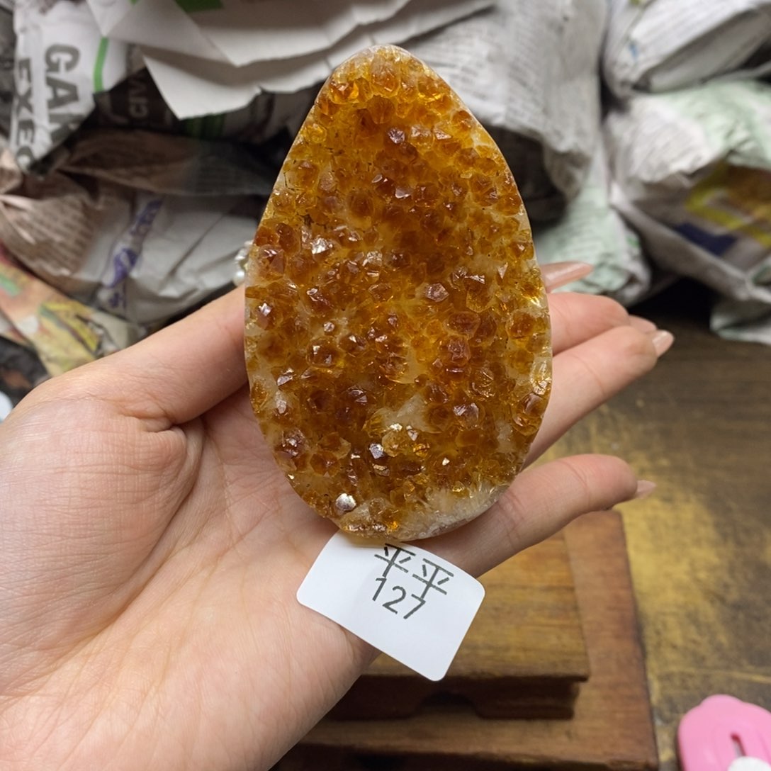 紫晶乌拉圭未镶嵌