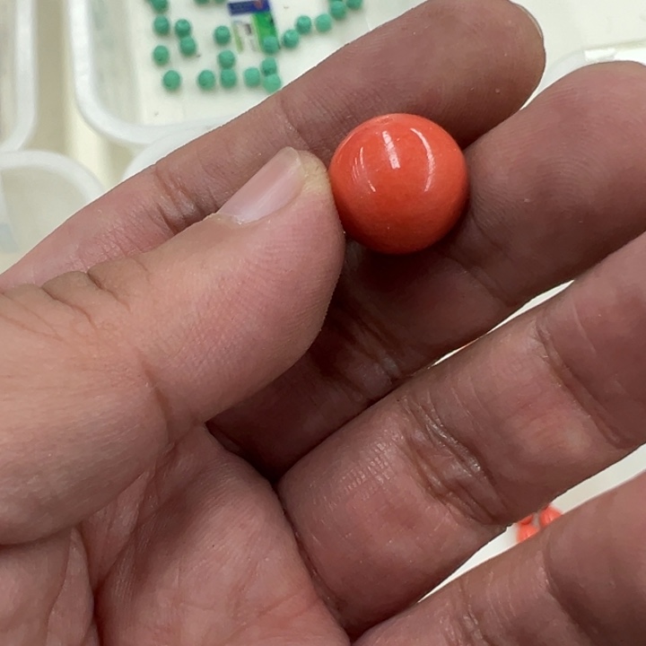 白玉菩提吊坠红色712