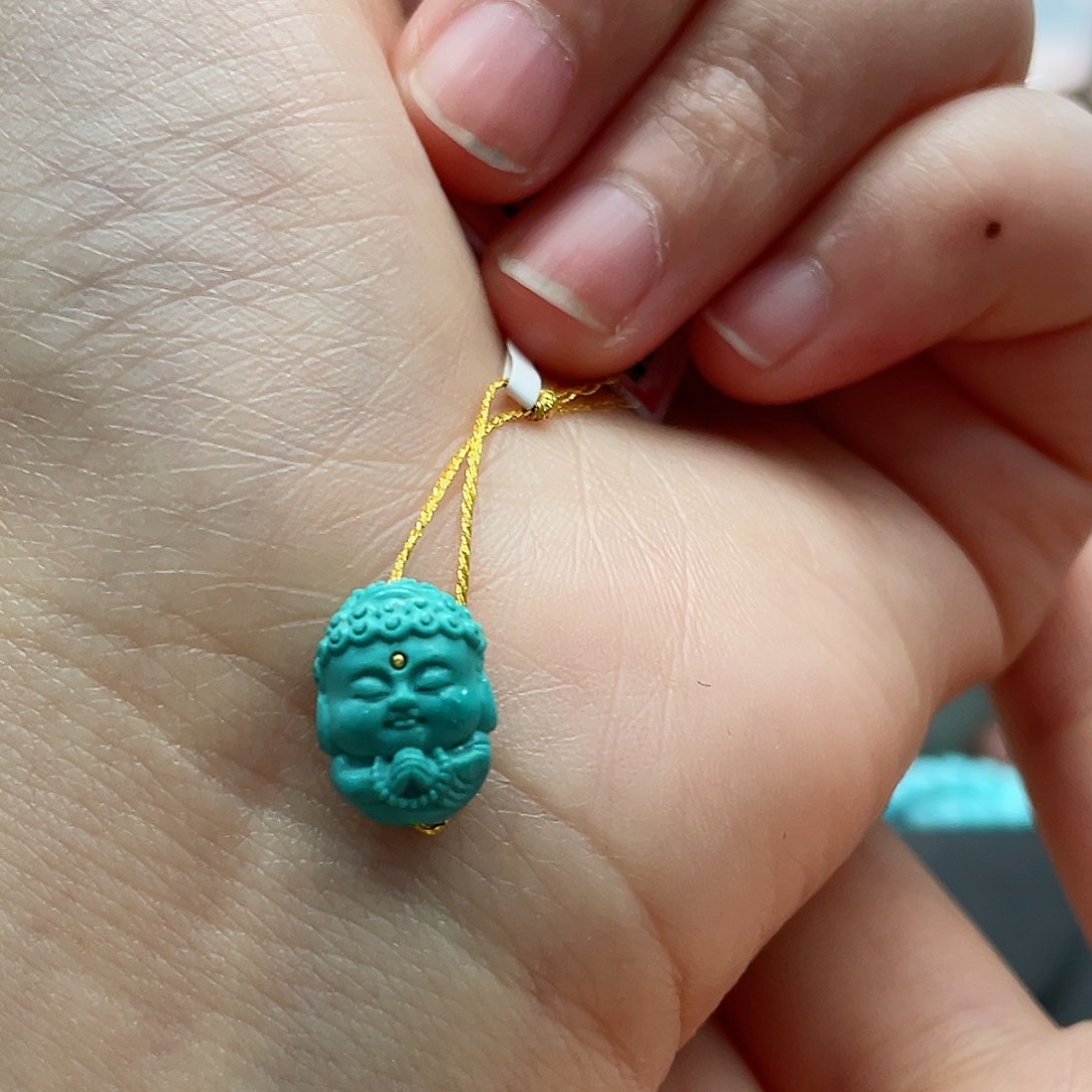 绿松石颈饰未镶嵌