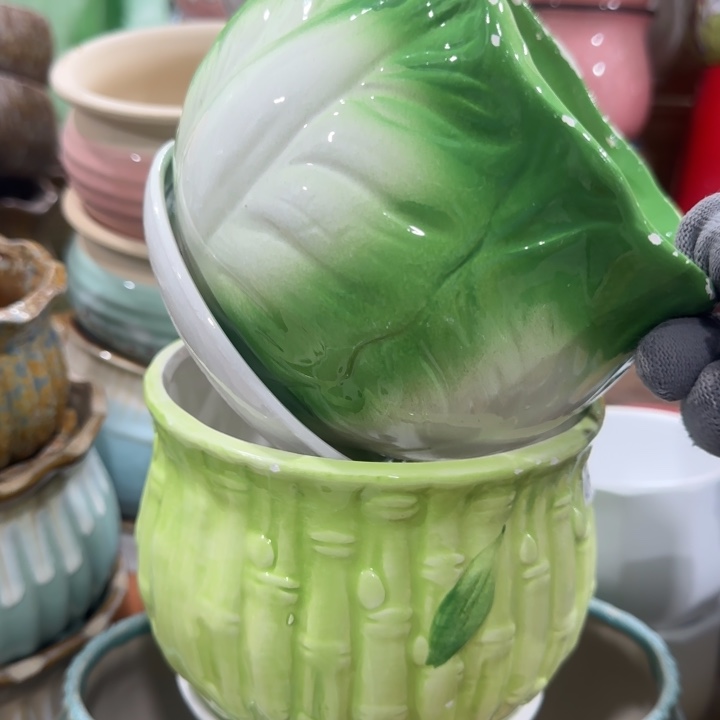 凑9米包邮，有孔，陶瓷花盆