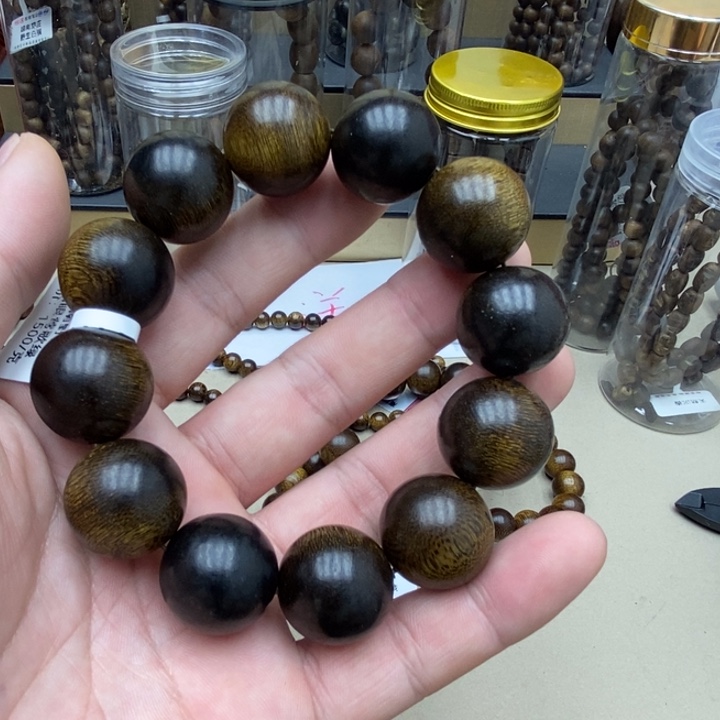 沉香碎屑沉香海南莺歌绿2.0