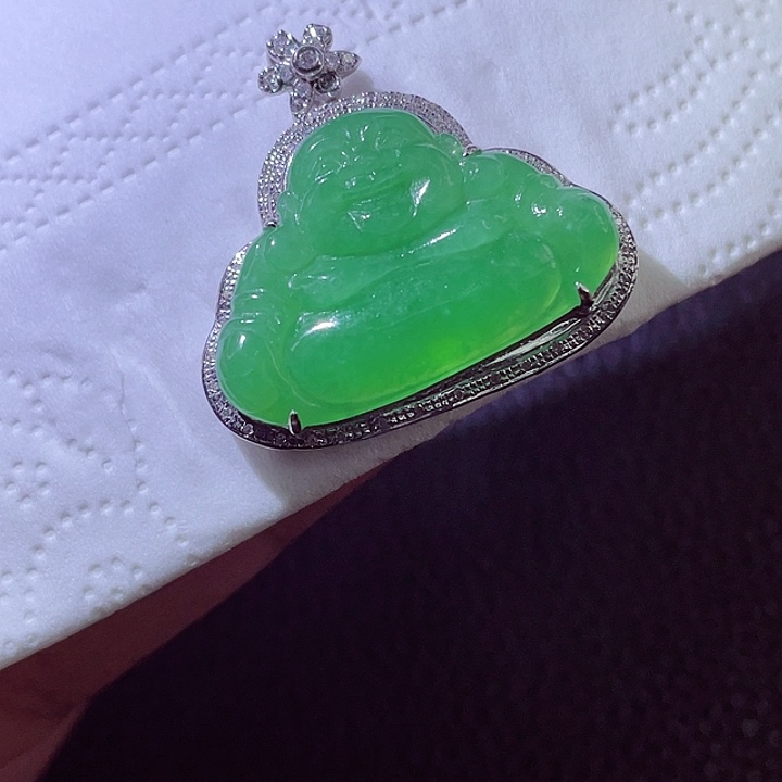 颈饰18K金镶嵌翡翠翡翠