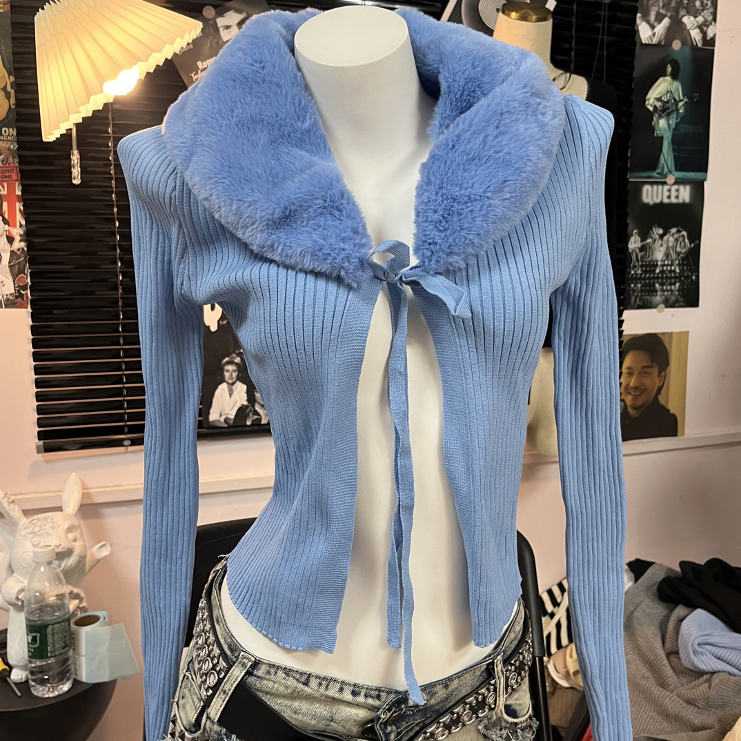 时尚辣妹短款吊带背心夏季新款修身显瘦设计感 直播间专属链接