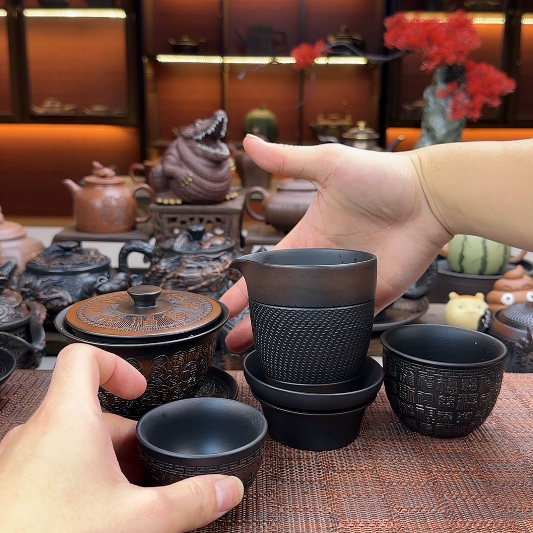 套装嗯哦哦哦哦哦哦哦哦