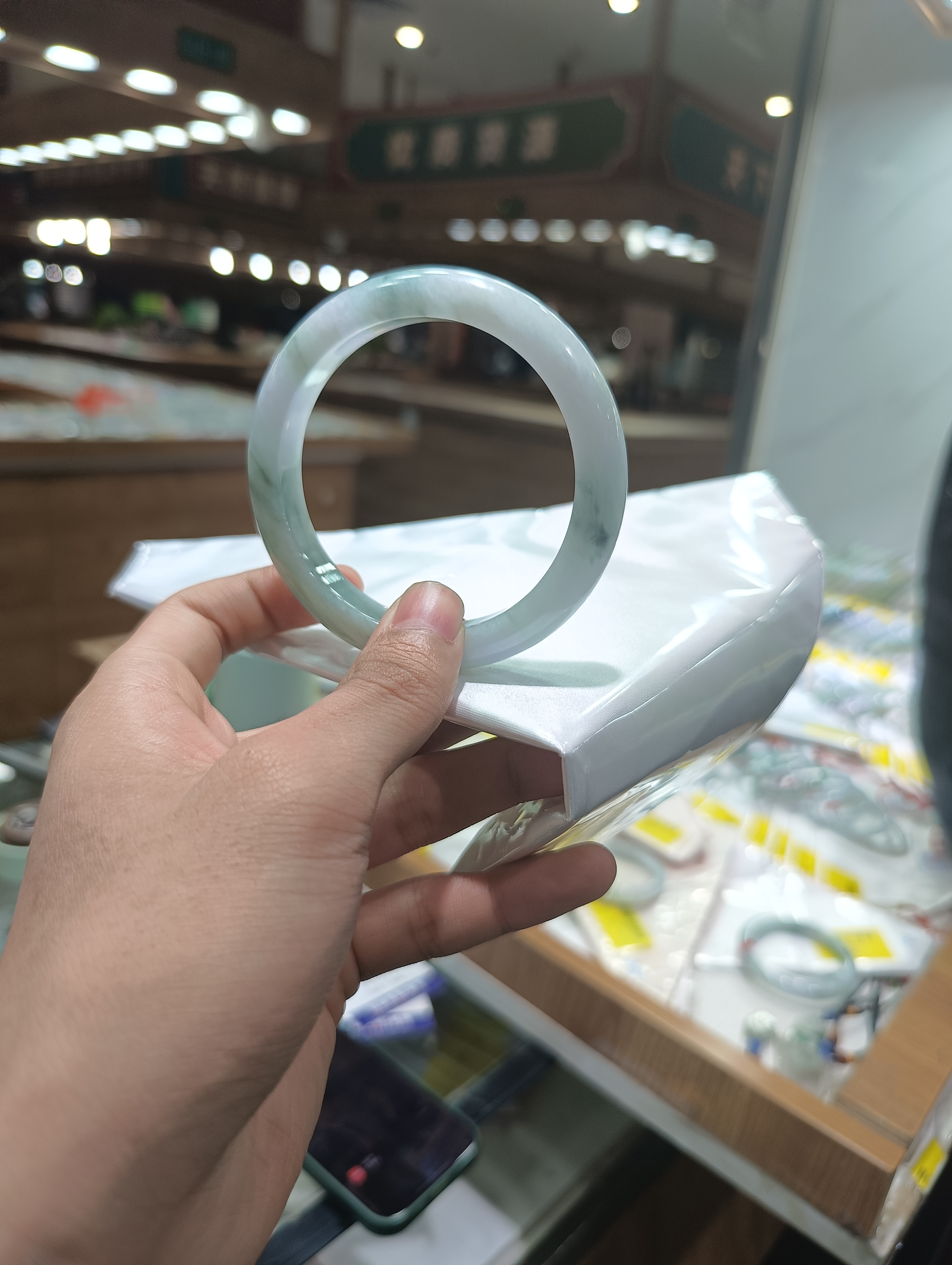 纯天然缅甸翡翠A货买断