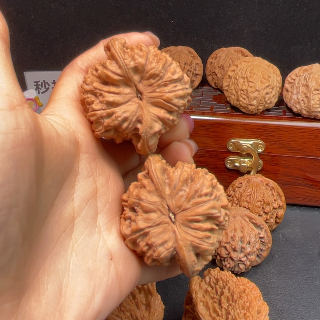 甘***.吊坠文玩核桃官帽47尺