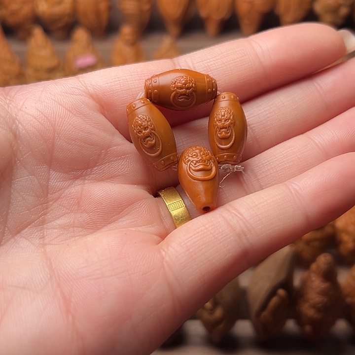 橄榄核吊坠平**晚橄榄核