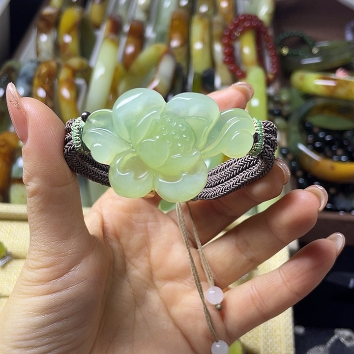 蛇纹石玉未镶嵌手链