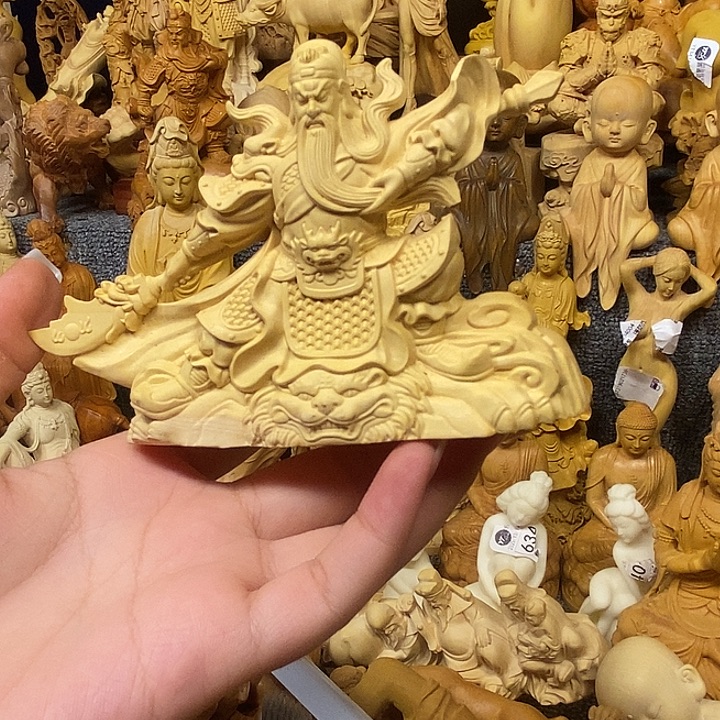 黄杨木黄杨木瑕疵关公