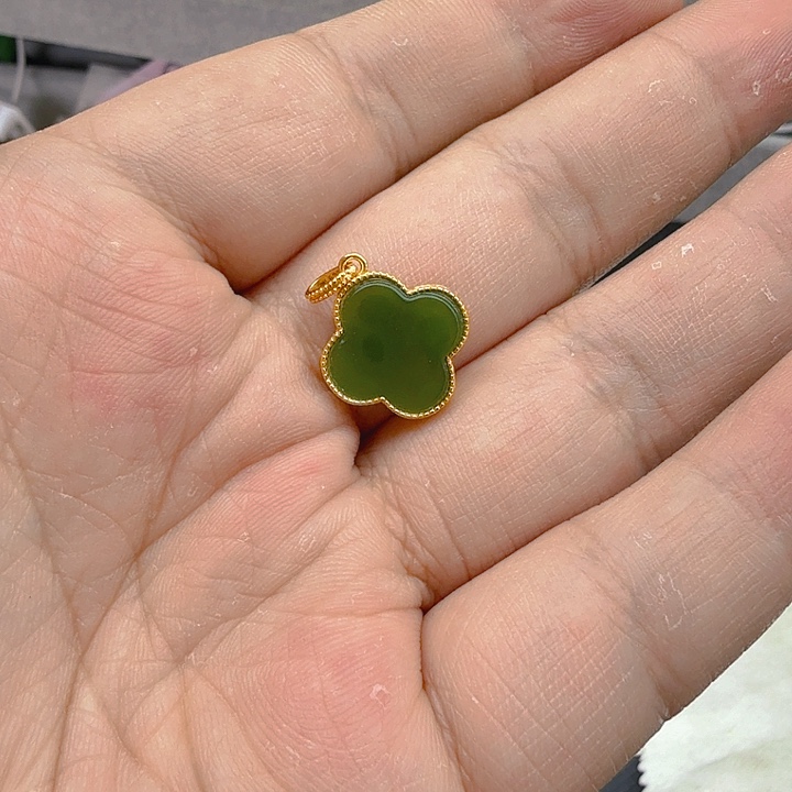 和田玉（碧玉）颈饰银S925镀金镶嵌