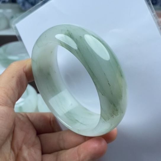 石英质玉（金丝玉）未镶嵌手镯