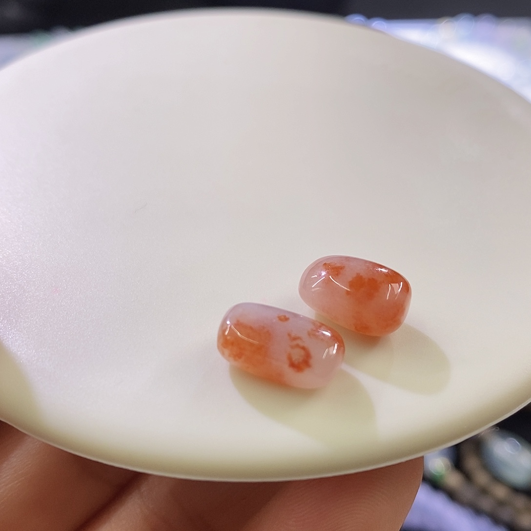 未镶嵌挂件翡翠一对随行