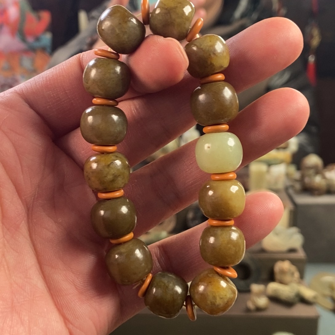 和田玉挂件未镶嵌升*