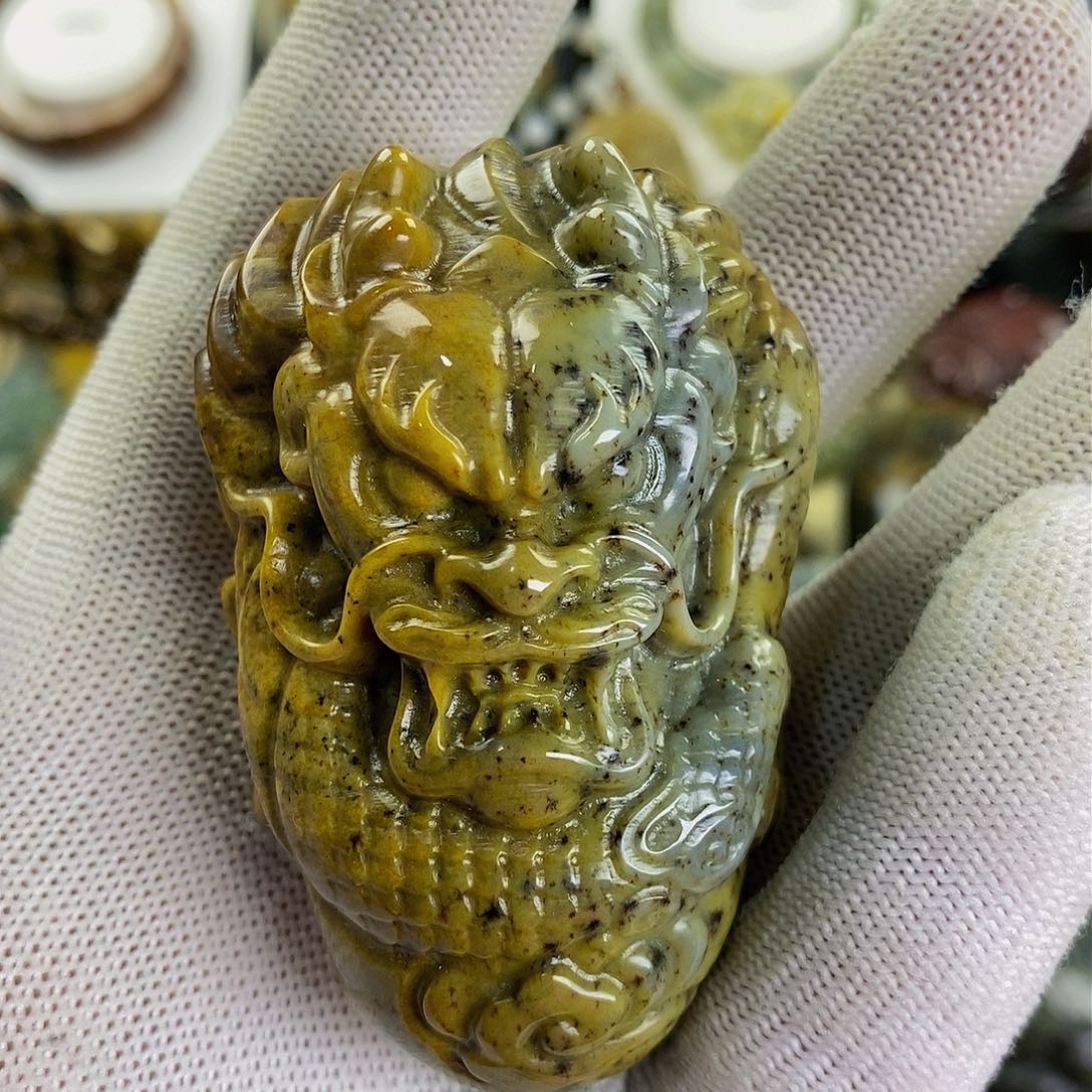 岫岩河磨玉（透闪石质玉）手把未镶嵌