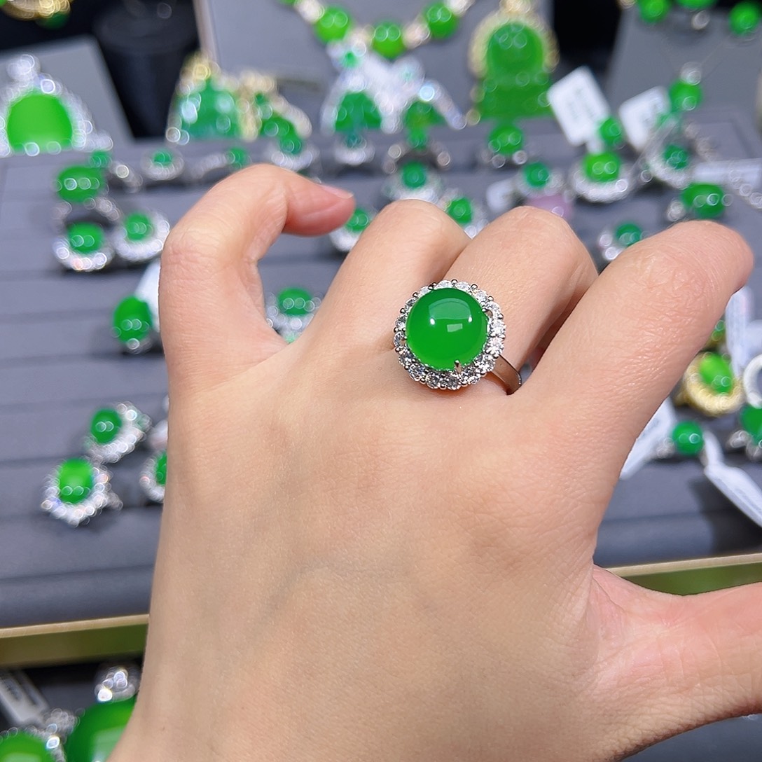 玛瑙/玉髓合金吊坠(赠链)