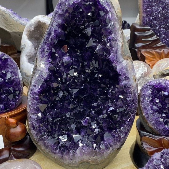 水晶大型摆件（非配饰）未镶嵌