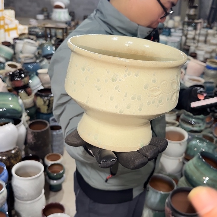 地下要普及啦啦呀花盆