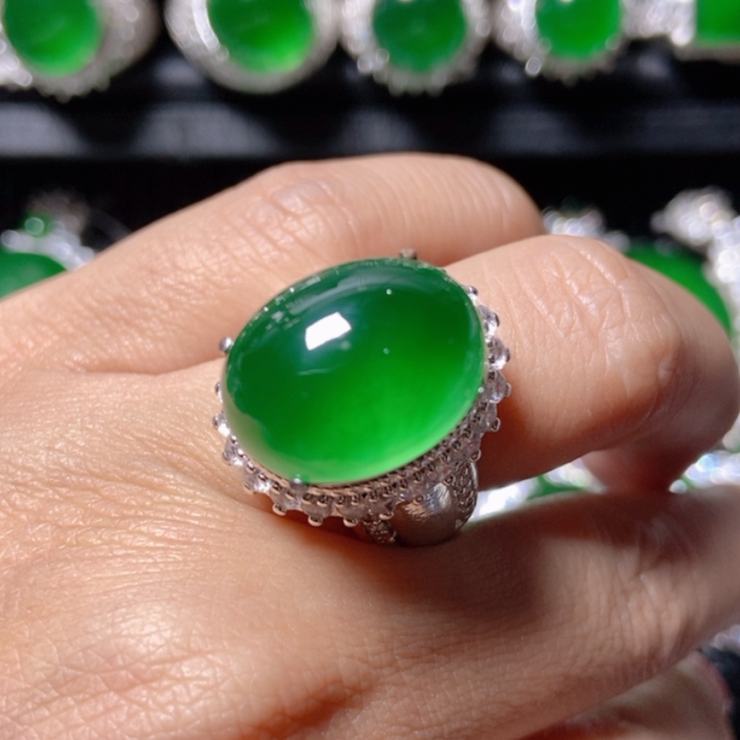 【闪购商品】翡翠颈饰未镶嵌翡翠