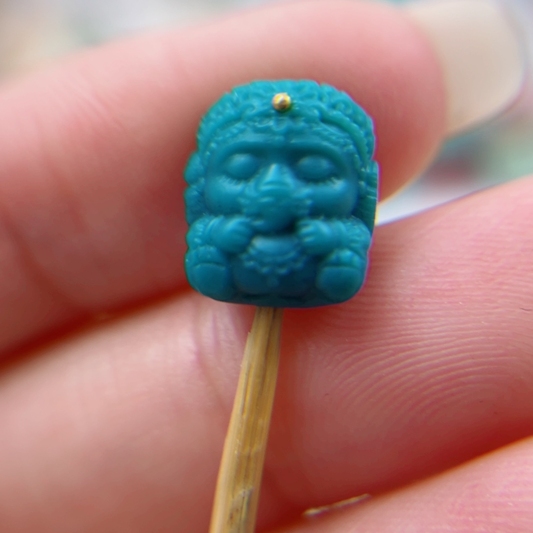 绿松石未镶嵌原矿