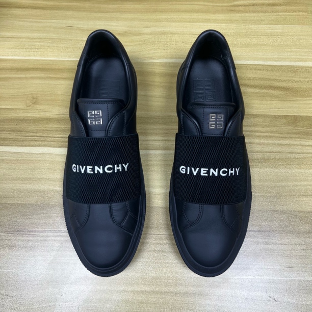 未使用 Givenchy/纪梵希 男士休闲鞋/G5390