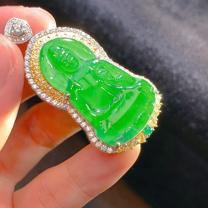 【闪购商品】翡翠颈饰银S925镶嵌翡翠