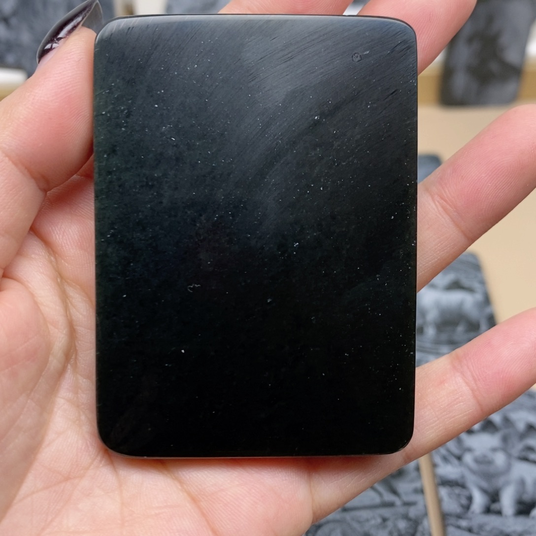 和田玉（糖玉）颈饰未镶嵌