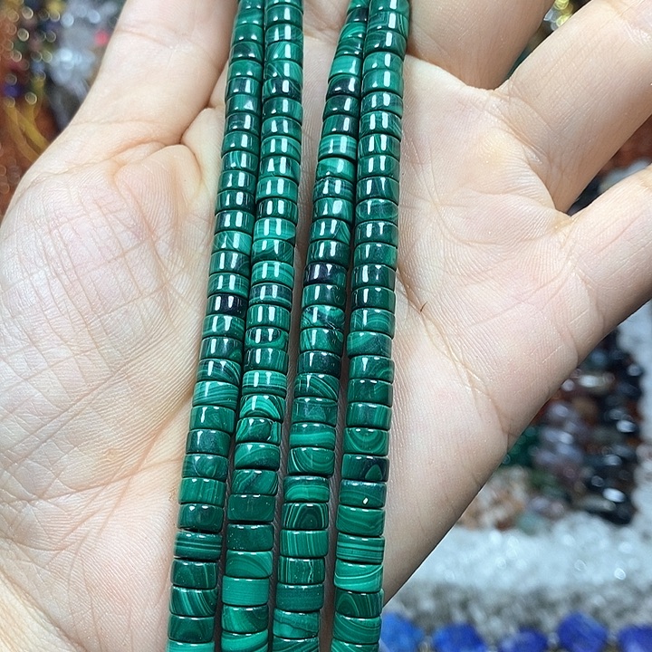 玛瑙/玉髓未镶嵌珠宝半成品天然孔雀石隔片卡6*3mm一条