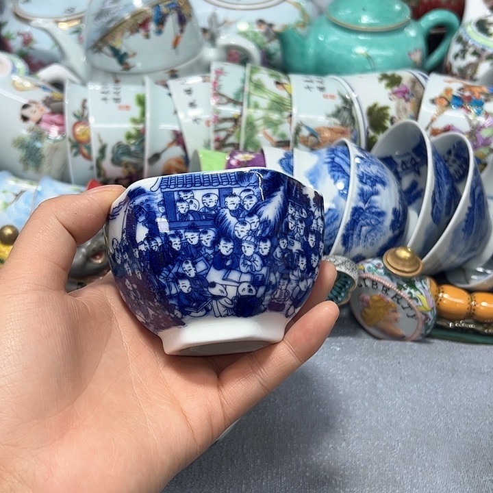 景德镇陶瓷艺术品