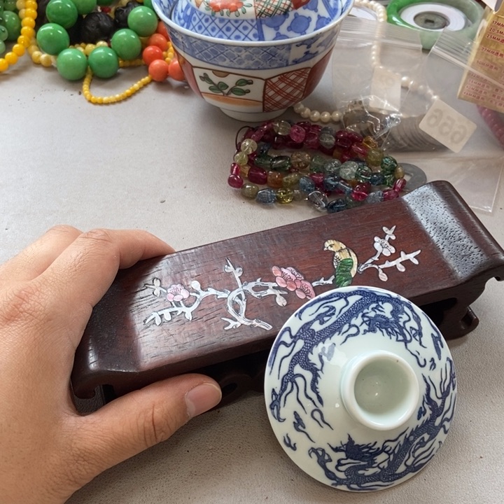 瓷片哈哈哈哈哈哈哈哈哈给哈哈