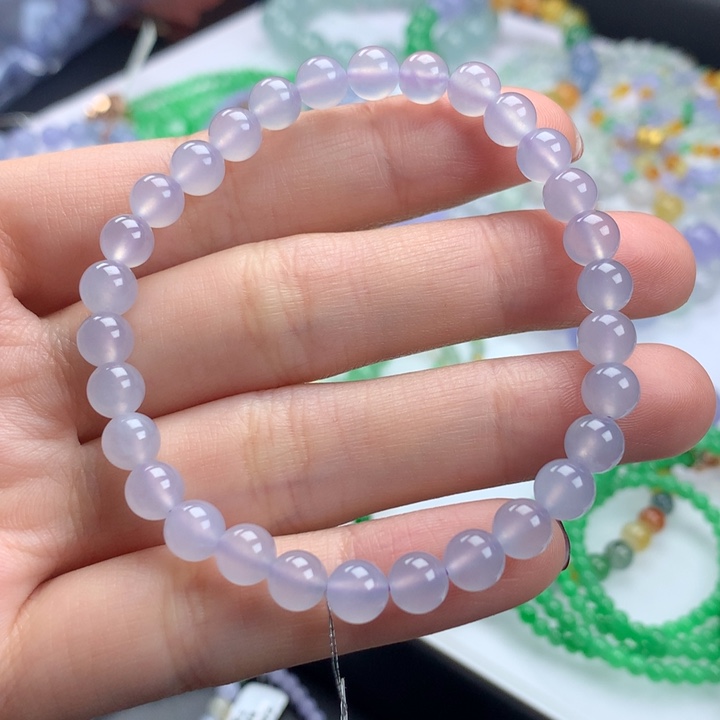 翡翠手镯未镶嵌卡6