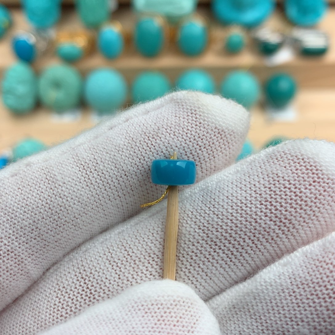 绿松石配饰未镶嵌7-4mm