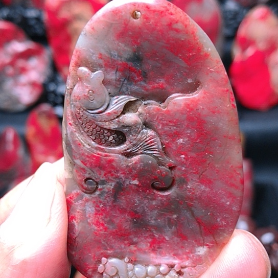 昌化鸡血石昌化鸡血石精品挂件