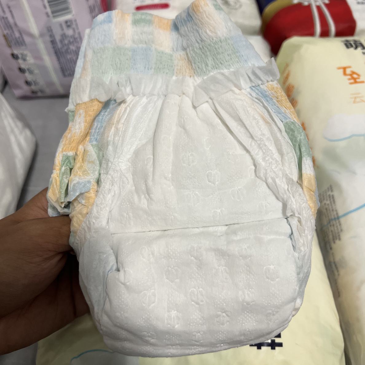 花裤专用全彩拉拉裤婴儿纸尿裤柔软透气高吸收量尿不湿