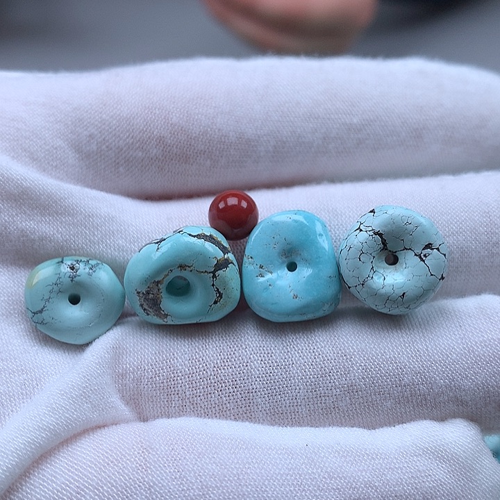 南红玛瑙未镶嵌珠宝奇石七*?