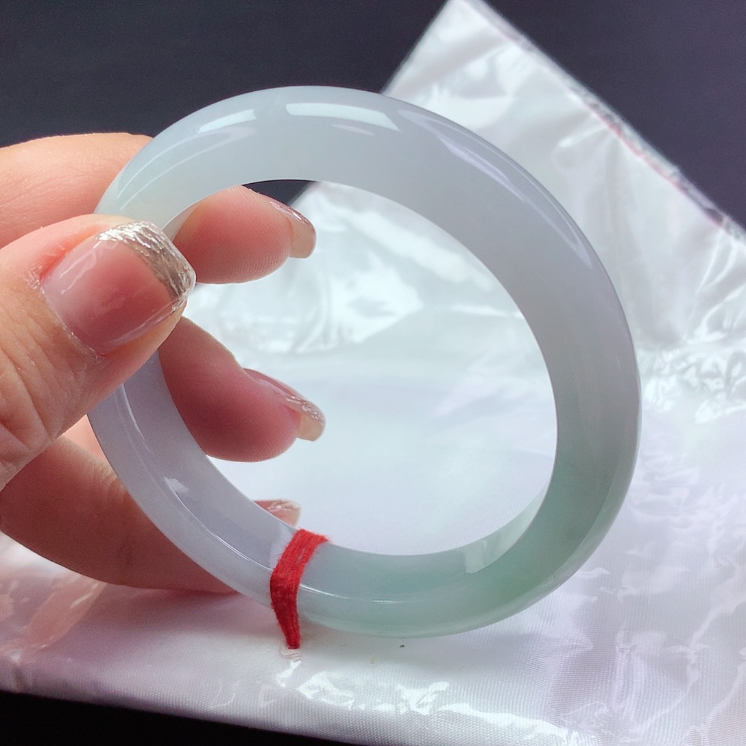 【闪购商品】翡翠手镯未镶嵌a 191123