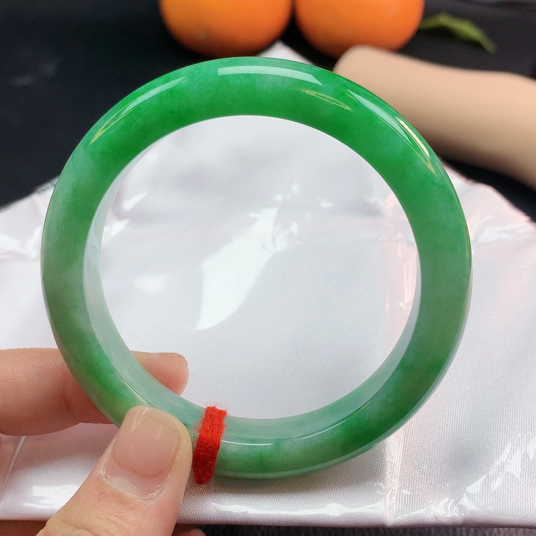 翡翠手镯未镶嵌57圈2248