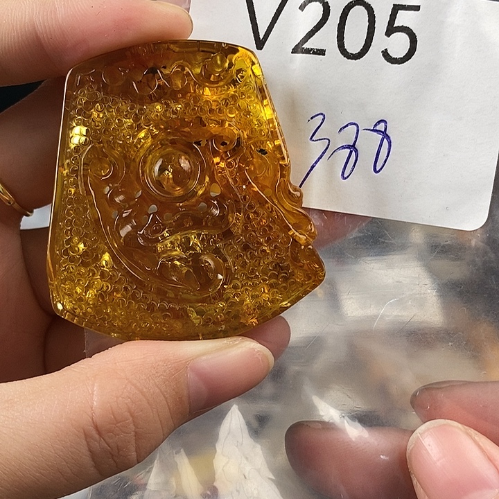 琥珀未镶嵌珠宝奇石