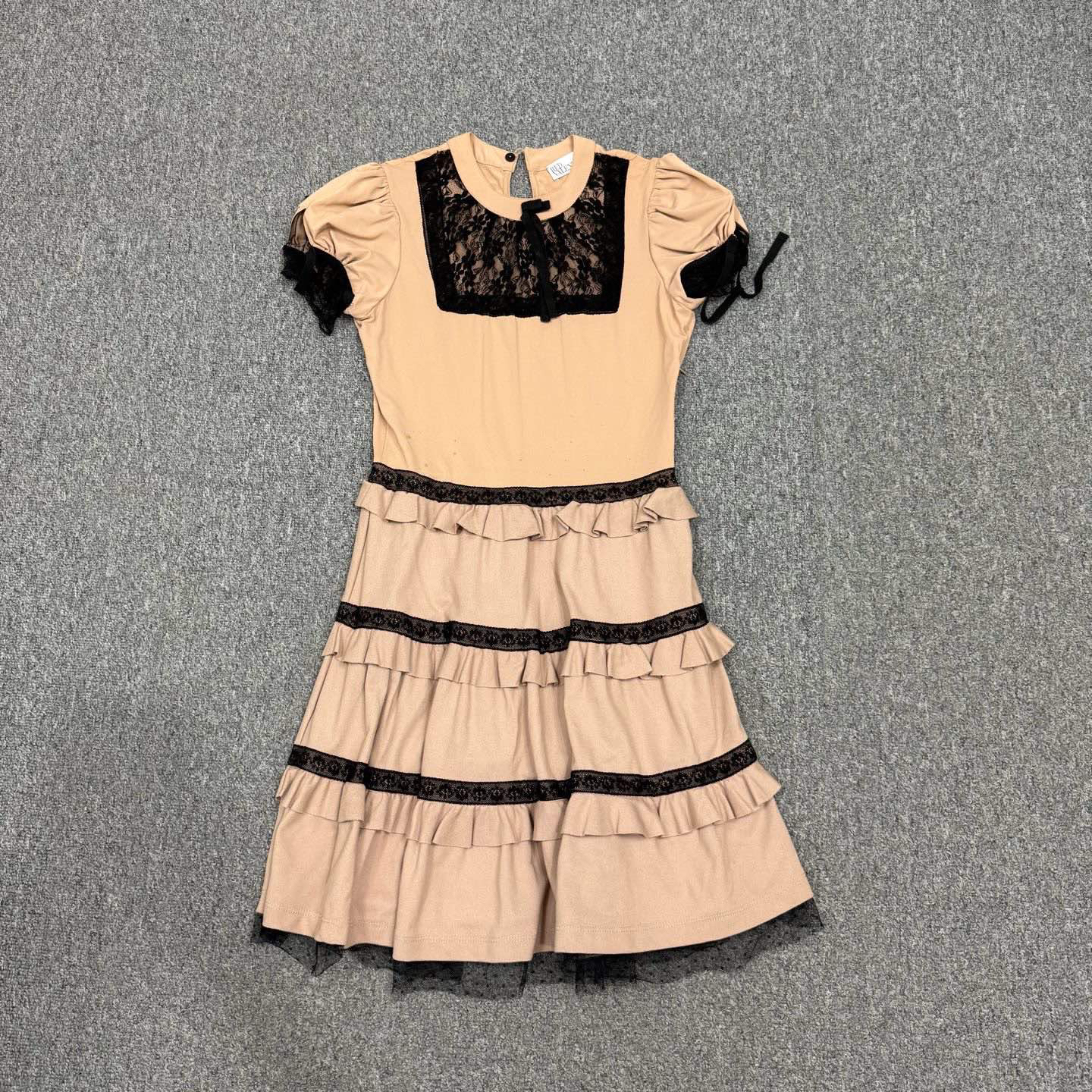 99新 Valentino/华伦天奴 16241990 nz 黑粉蕾丝连衣裙 S码99新