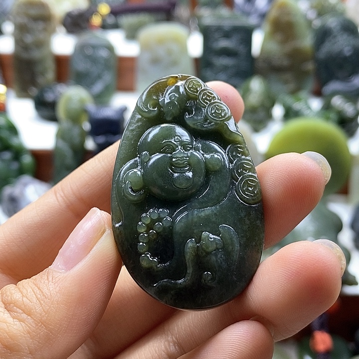 和田玉颈饰未镶嵌