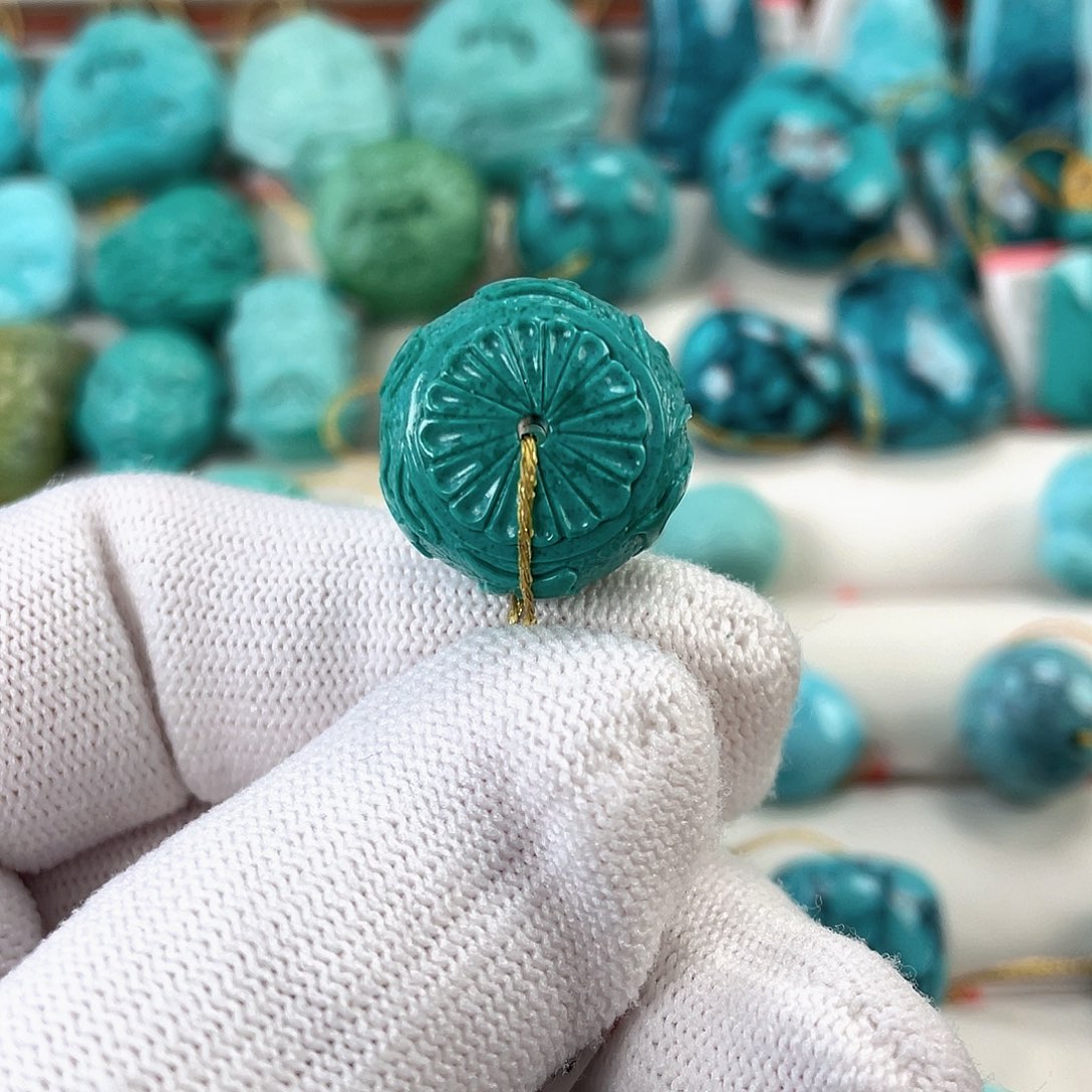 绿松石未镶嵌车挂18.9