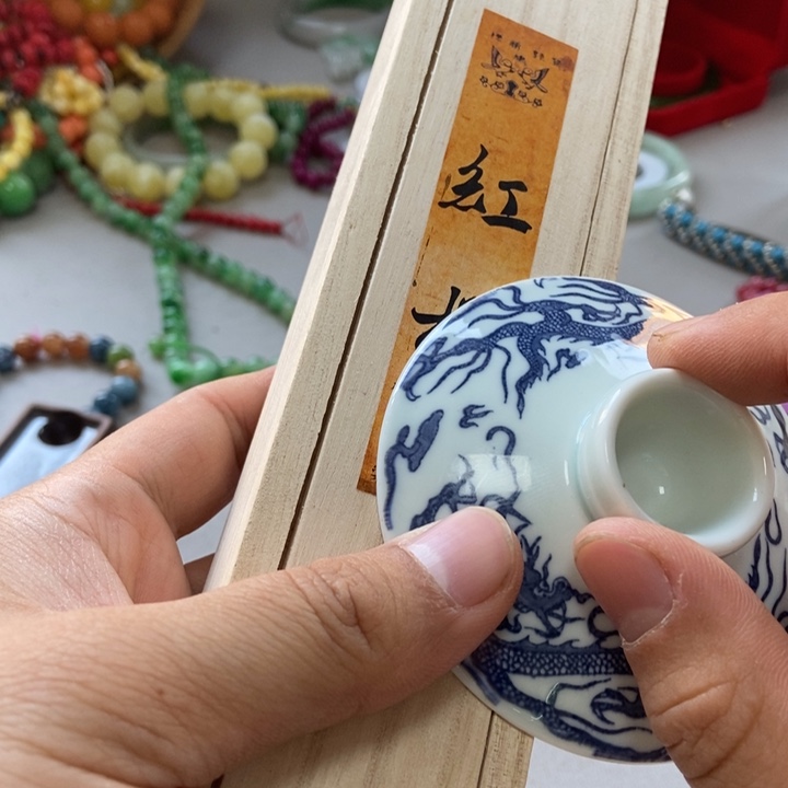 瓷片哈哈哈哈哈哈哈哈哈哈哈