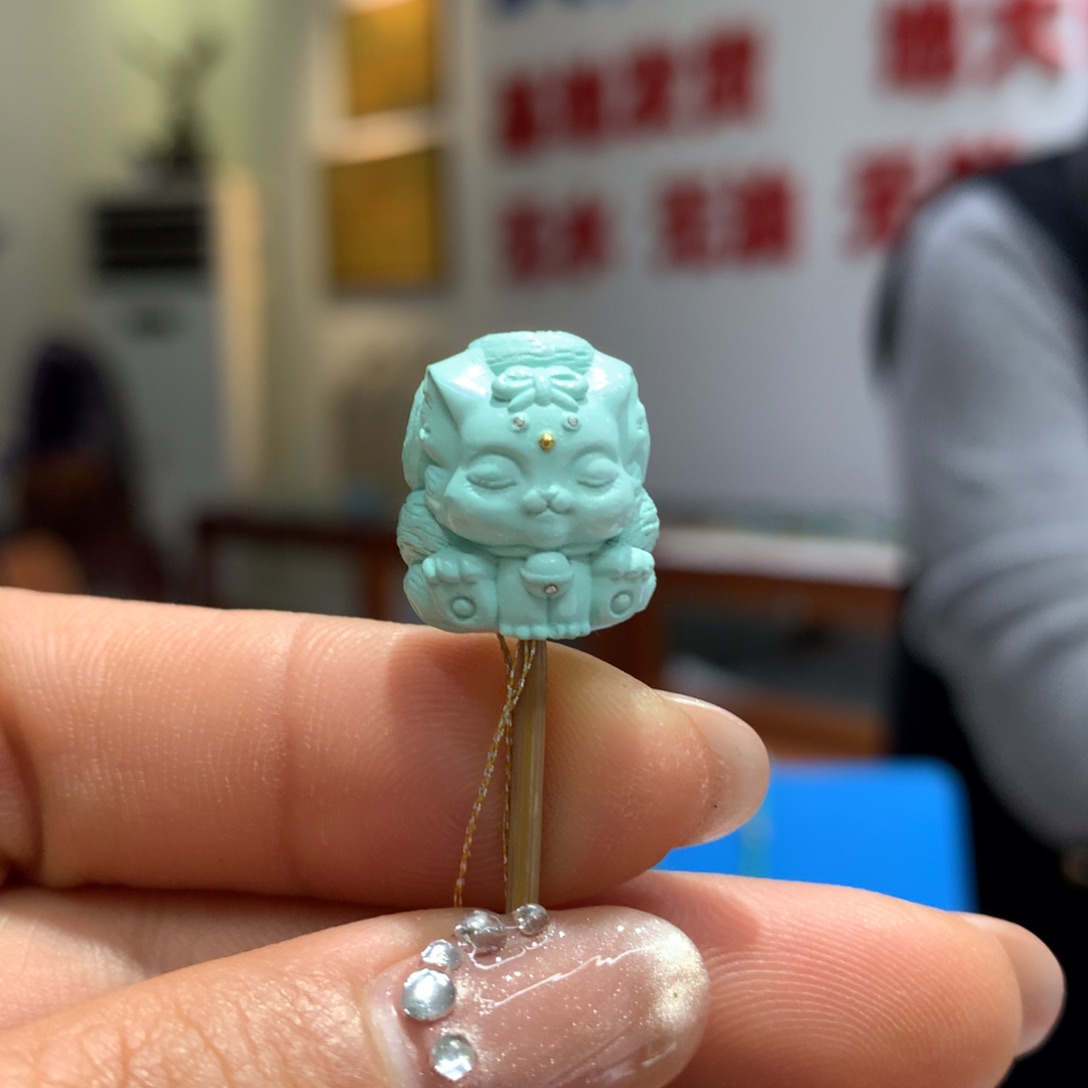 绿松石配饰未镶嵌