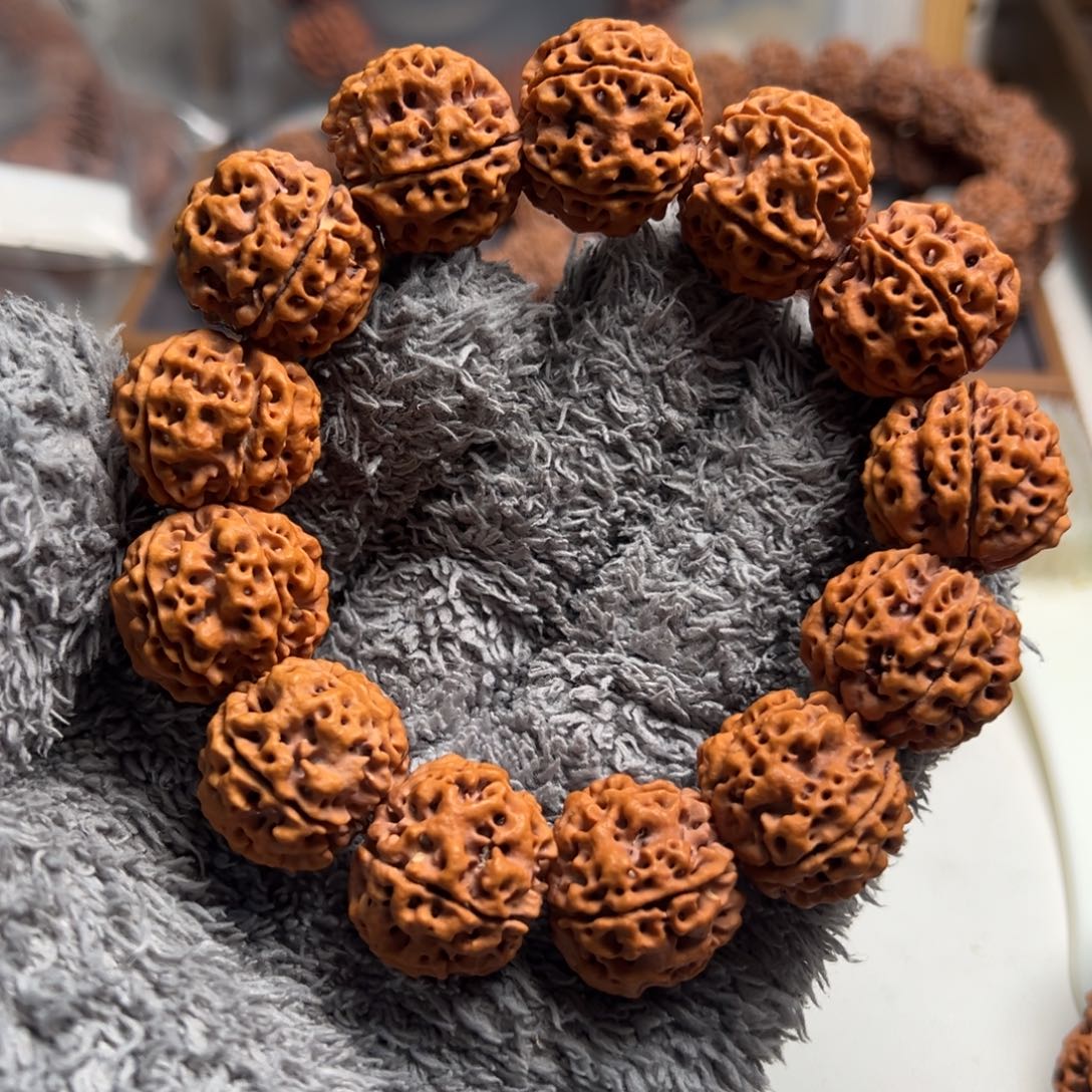 金刚菩提手串老款蜂窝