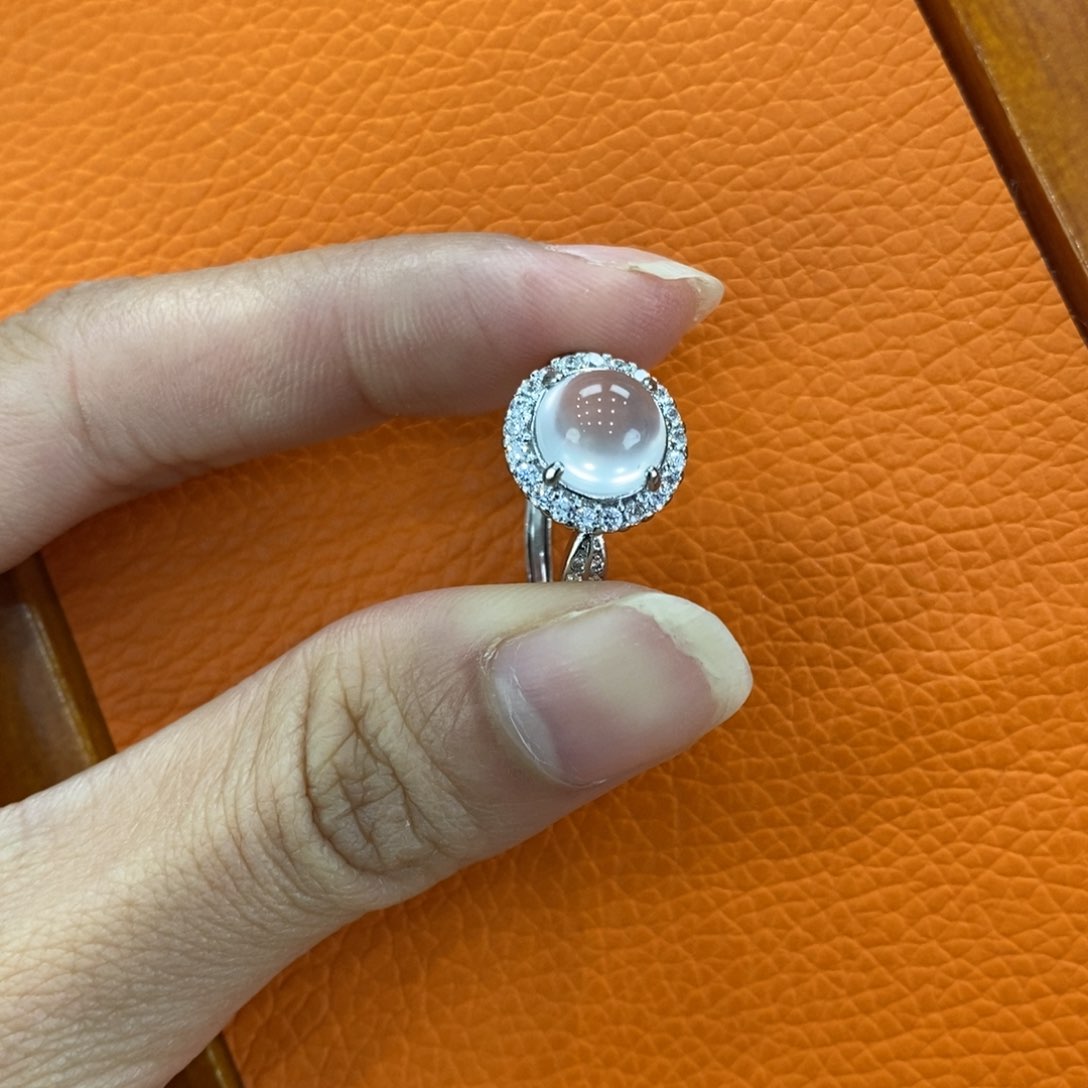 石英质玉吊坠(赠链)合金