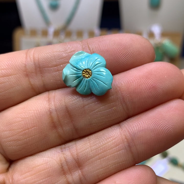 绿松石未镶嵌卡子