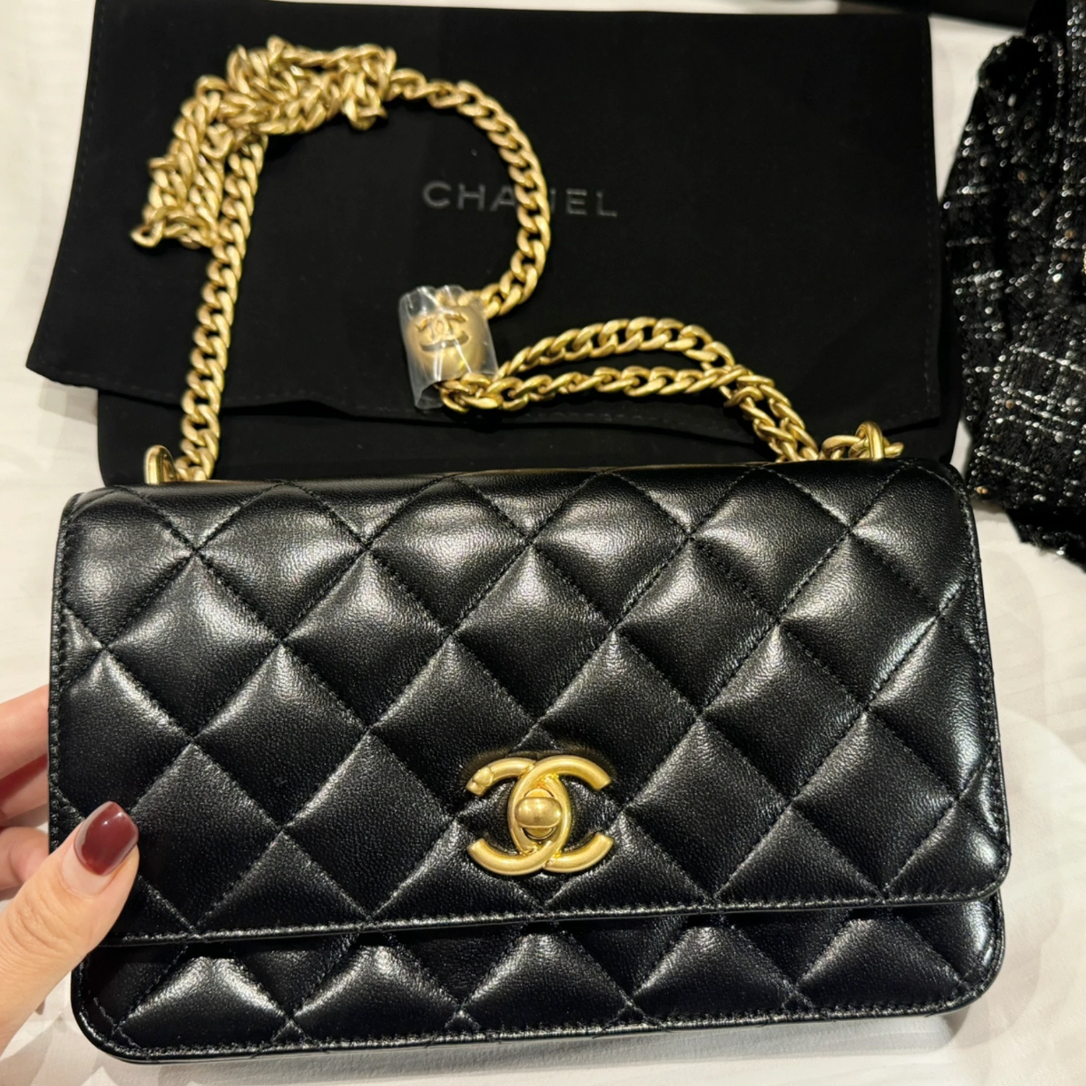 99新 Chanel/香奈儿 爱心金球woc黑色羊皮单肩包 芯片款18730