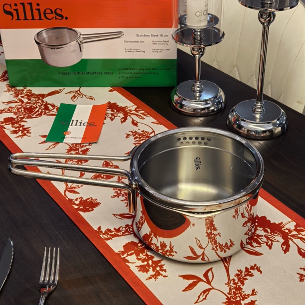 Sillies天窗18cm奶锅高约11.5cm不锈钢 2.5L