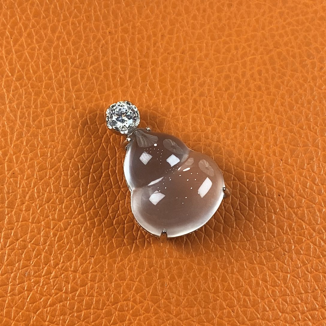 石英质玉银S925镀金镶嵌颈饰