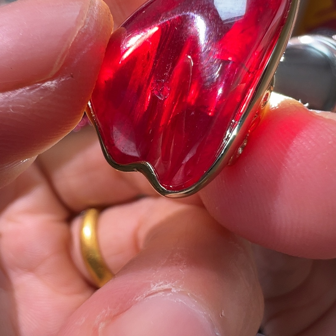 天然辰砂三号井矛头16.2克，18k镶嵌